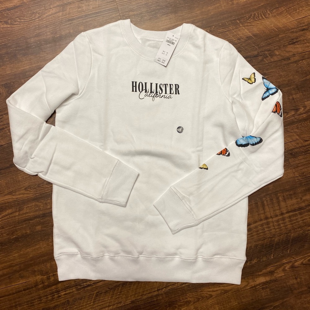 NWT Hollister Crew Neck Sweatshirt, size small
